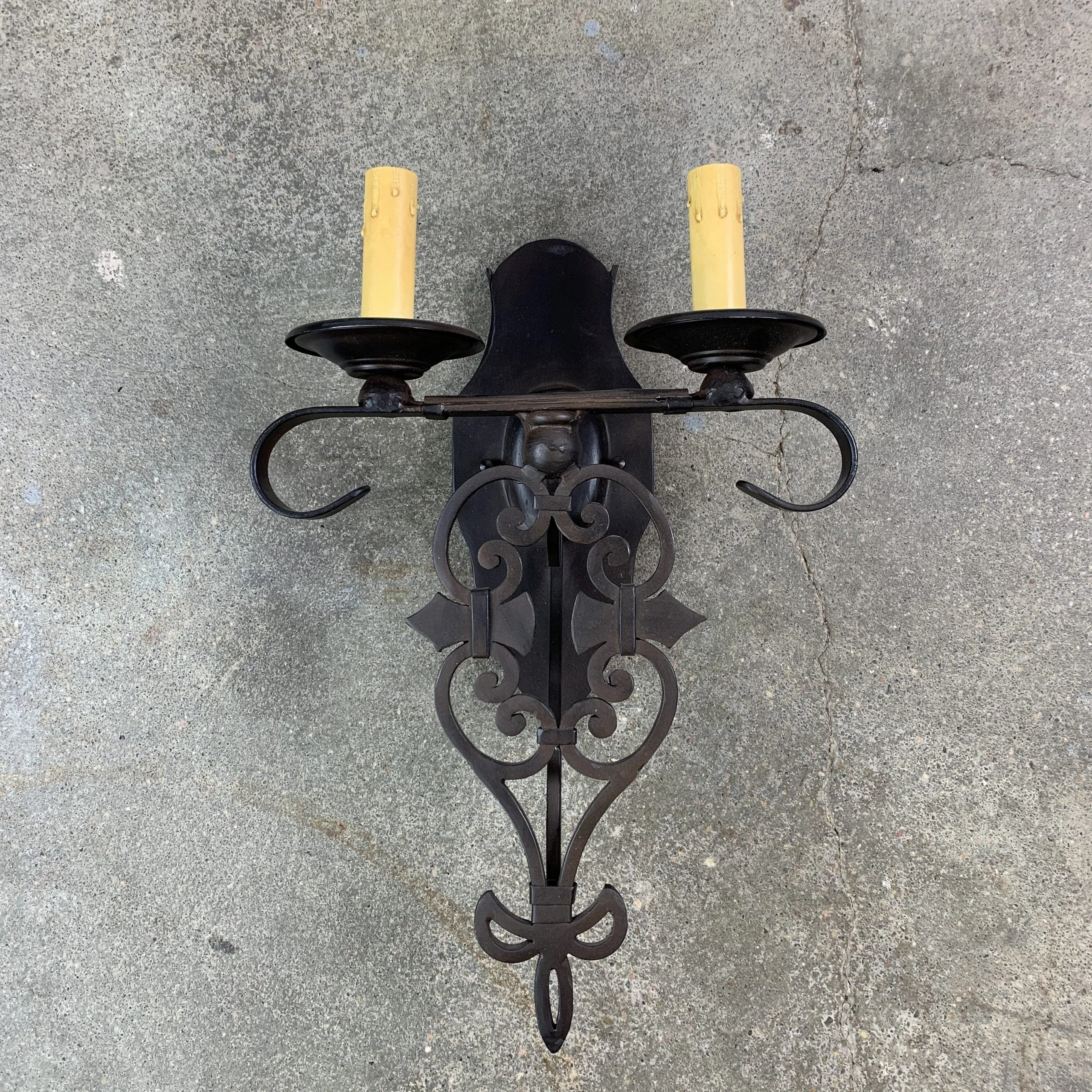 Arte de Mexico Wall Light Sconce, Iron