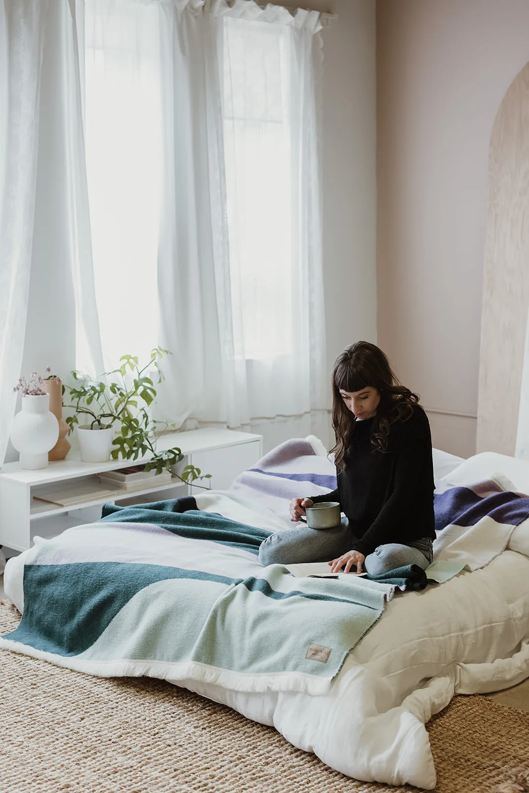 Aurora Reversible Blanket