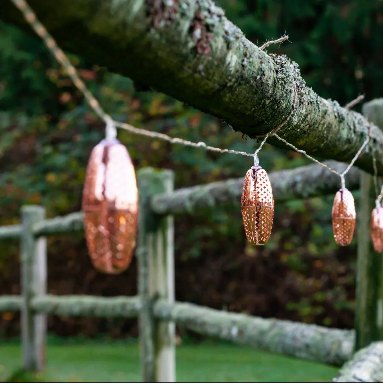 Marrakesh Copper Star Solar String Lights