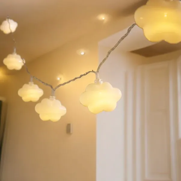 White LED Cloud String Lights 2.1M